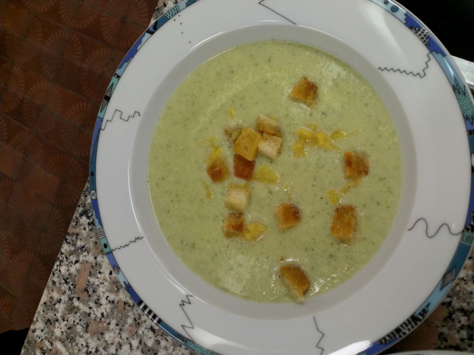 Bärlauch-Blumenkohl-Suppe